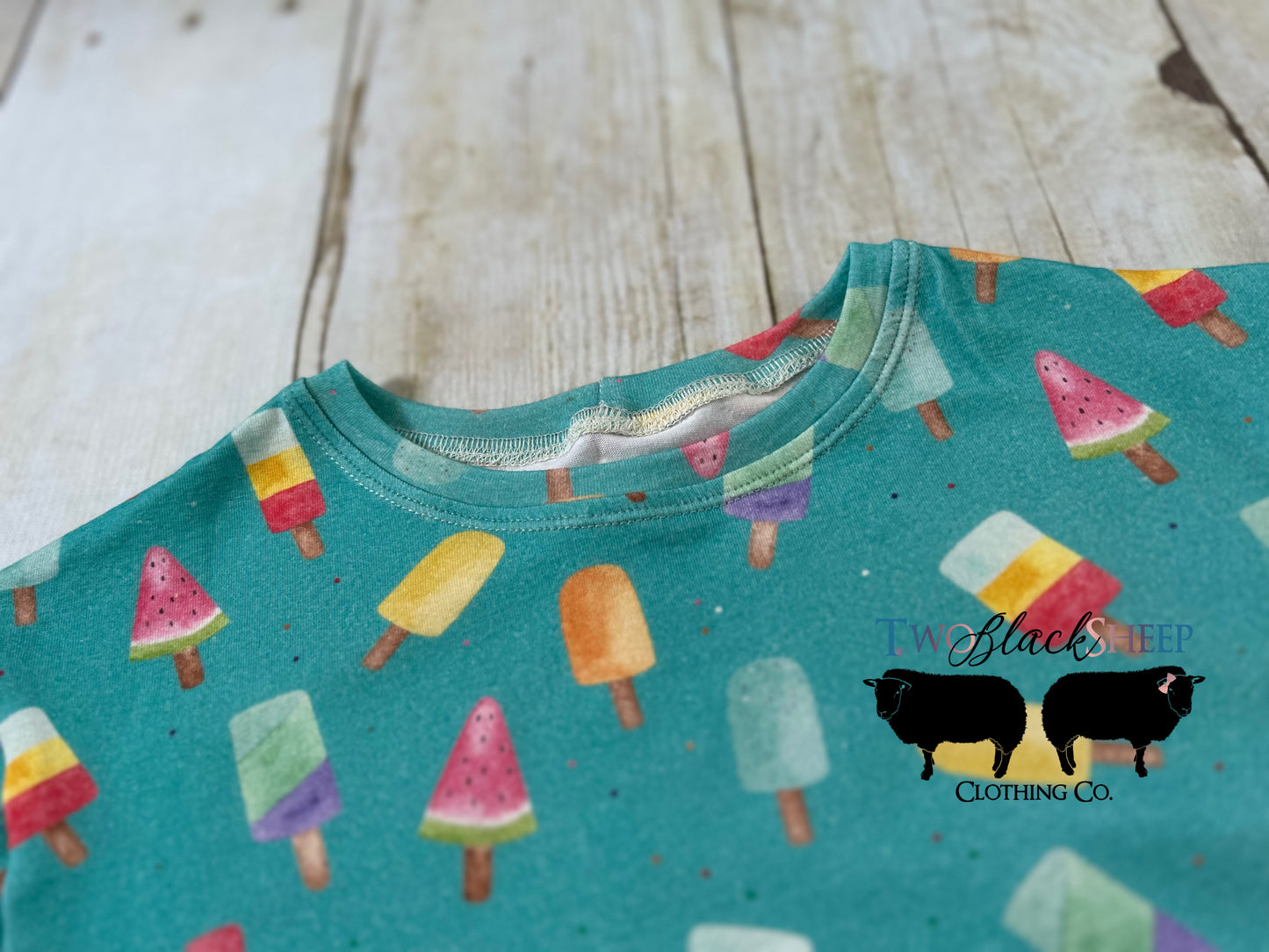 Frozen treats on teal Simple Tee