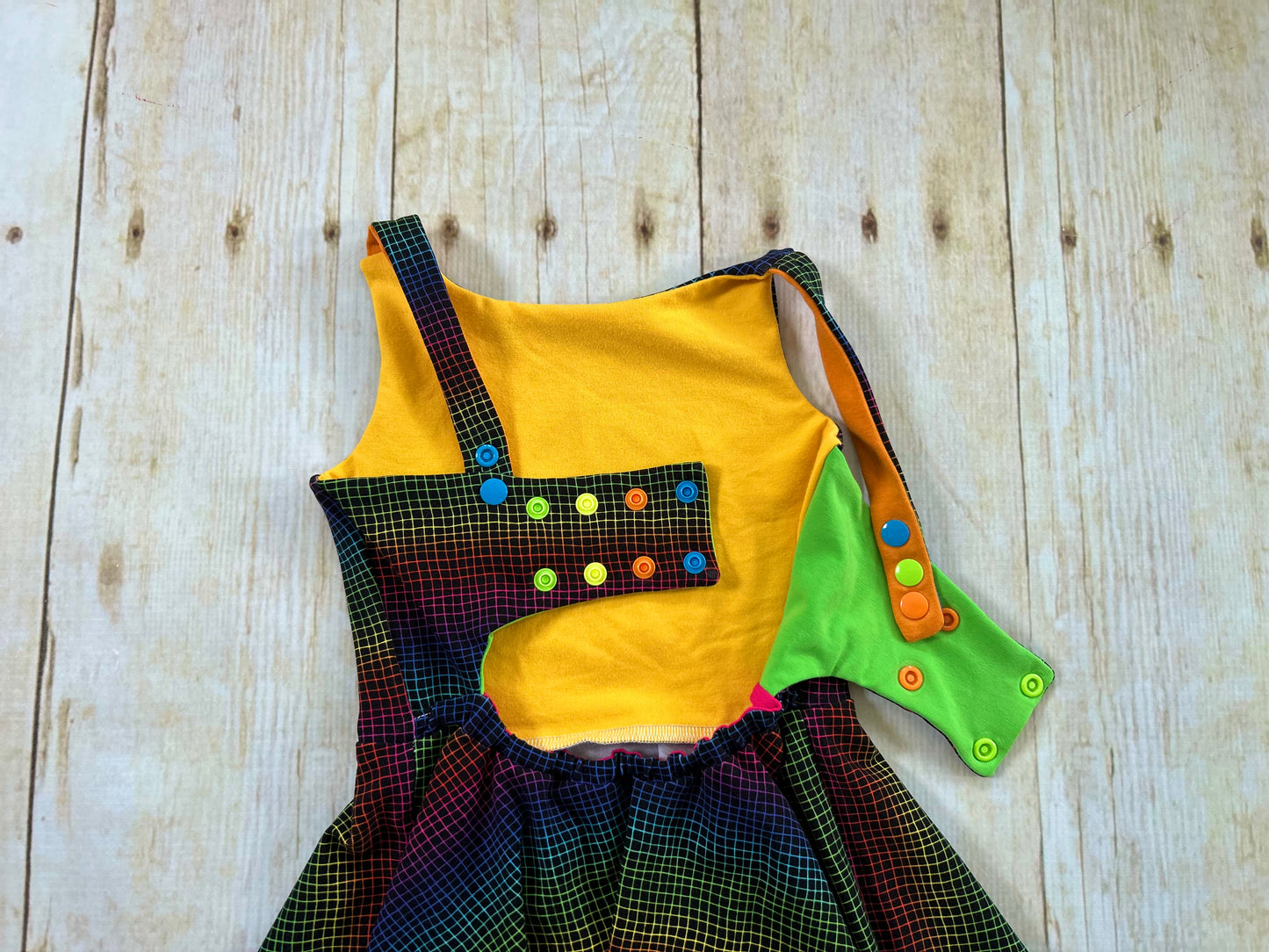 3-6y OOAK GWM Wiggle Grid Rainbow Short Dress