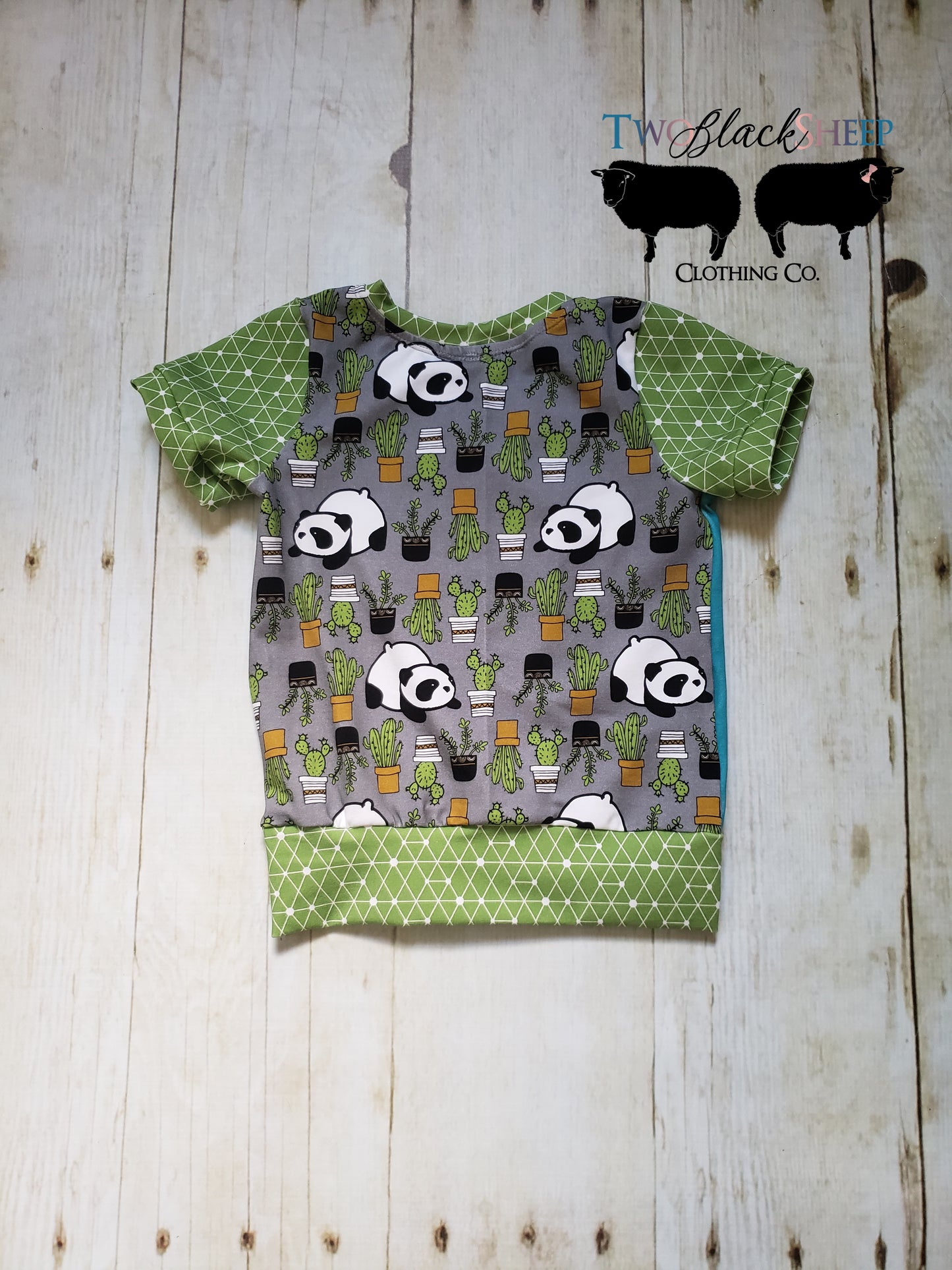 1-3y Panda and Cactus Grow with Me Banded Shirt